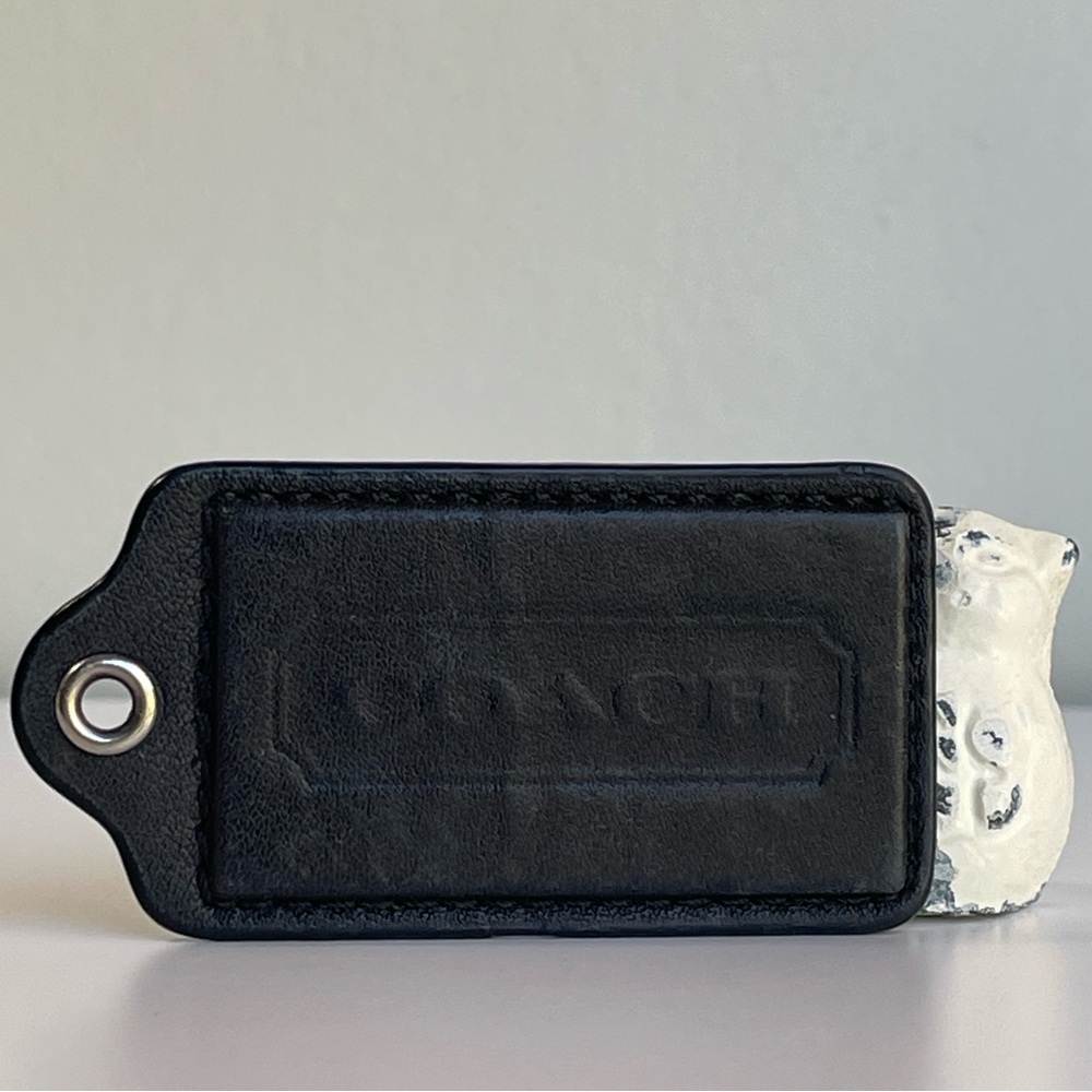 3” COACH Leather Fob Bag Charm Keychain
Hang Tag